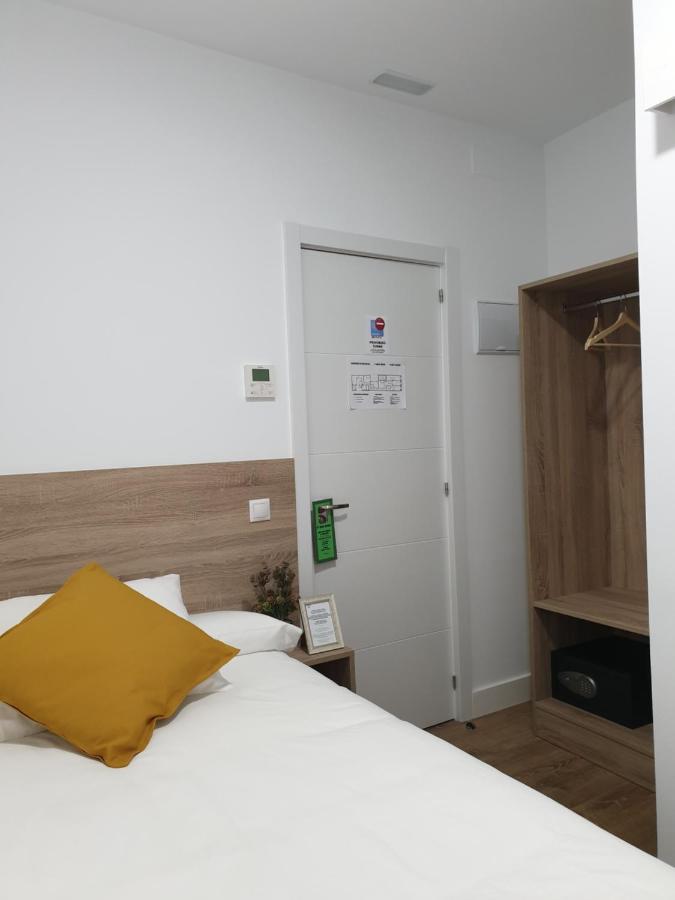 Norte Oviedo Rooms Madrid Exterior foto